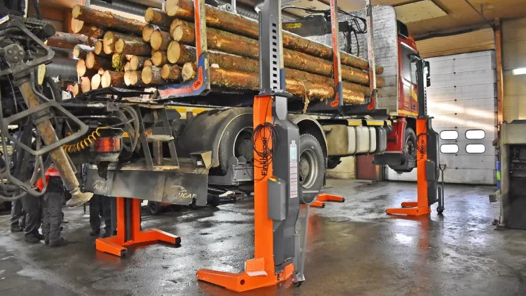 Contact Natioanal Repairer Network for authorised repairers of Finkbeiner Heavy Vehicle Hoists in Australia, NZ and PNG.